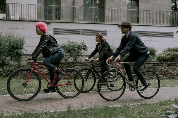 The definitive handbook for choosing the perfect earrings to complement your high collar blouse